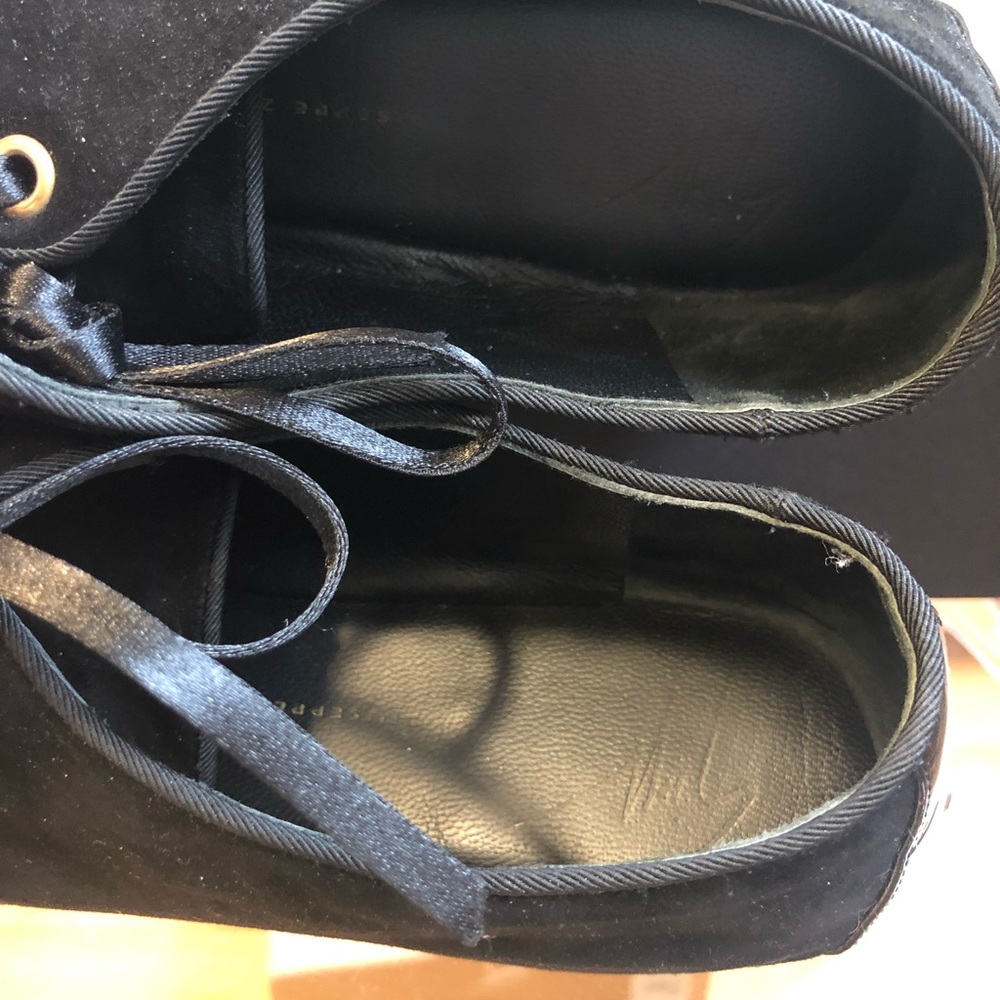 Giuseppe Zanotti flats - Picture 5 of 5